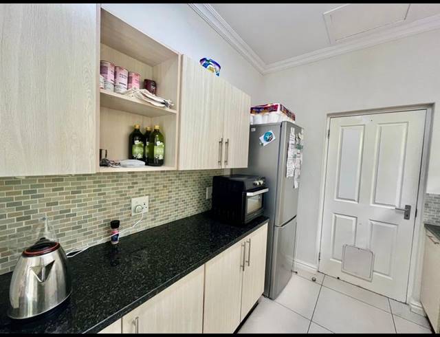 2 BEDROOM PROPERTY TO RENT IN ZINI RIVER ESTATE